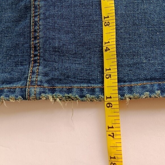 Denim "Karen" Mini Skirt w/Side Slits, Distress By GOGIB Jean - Size L (Juniors) - Picture 4 of 7